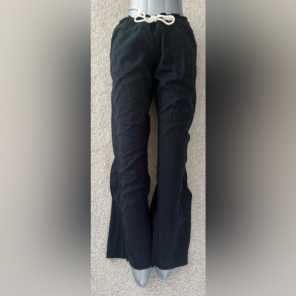 NWOT Roxy Oceanside Beach Linen Blend Pants with rope tie in true black - Picture 1 of 14